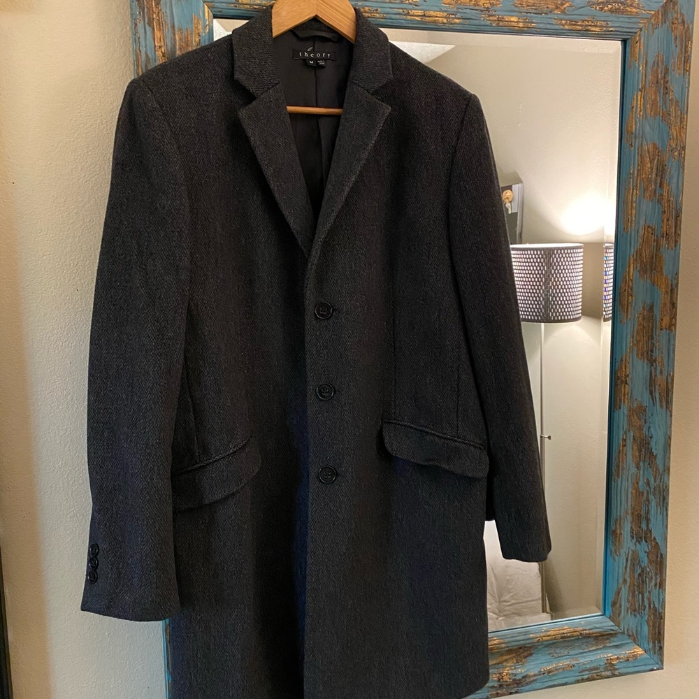 Theory streetracer coat